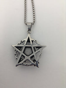 Stainless Steel Circular Star eyed Pendant Necklace